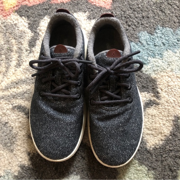 Allbirds wool runners - women size 10 - Picture 2 of 7